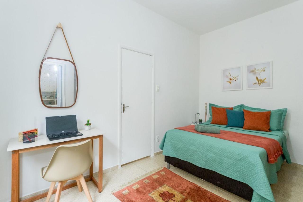 Conforto E Relax, Caminhando A De Copacabana, E Sala, Completo, Com Wi Fi, Cozinha, Ar Condicionado