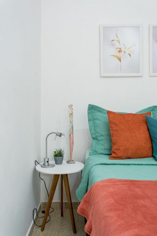 Conforto E Relax, Caminhando A De Copacabana, E Sala, Completo, Com Wi Fi, Cozinha, Ar Condicionado Apartamento *